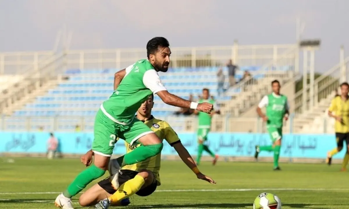 احمد موسوی در آستانه تراکتوری شدن