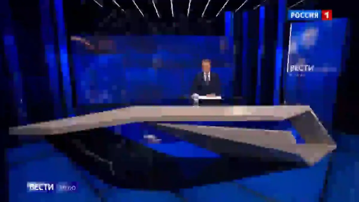 گزارش میدانی شبکه روسیه ۱ از مراسم ادای احترام مقامات کشورهای خارجی به پیکر پاک رهبر شهید انقلاب + فیلم