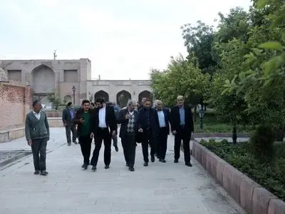 برنامه‌ریزی برای رفع نواقص مرمت در مجموعه بقعه شیخ جبرائیل و مسجد جامع کلخوران