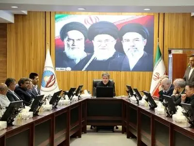 تشریح برنامه راهبردی چهار ساله بیمه ایران تا افق ۱۴۰۷ 