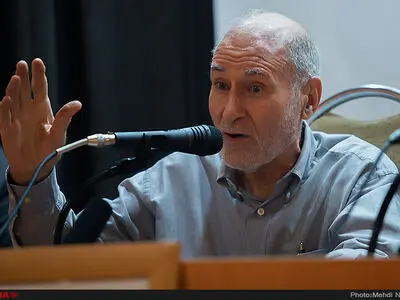  بهزاد نبوی و احمد توکلی در نشست «محمد علی رجایی ، مردمی یا پوپولیست» 