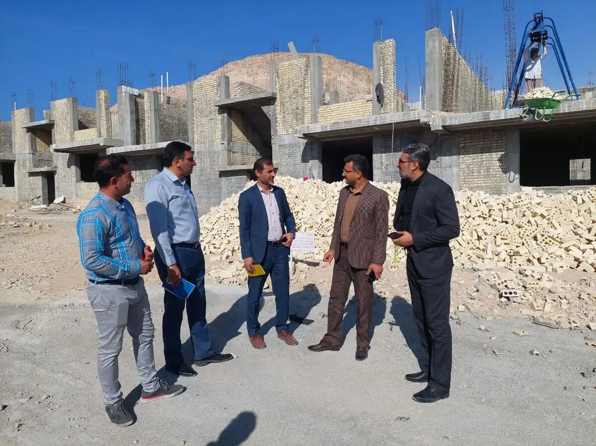 ثبت نام حدود ۲۵۰۰ نفر از متقاضیان نهضت ملی مسکن در گراش تایید شد