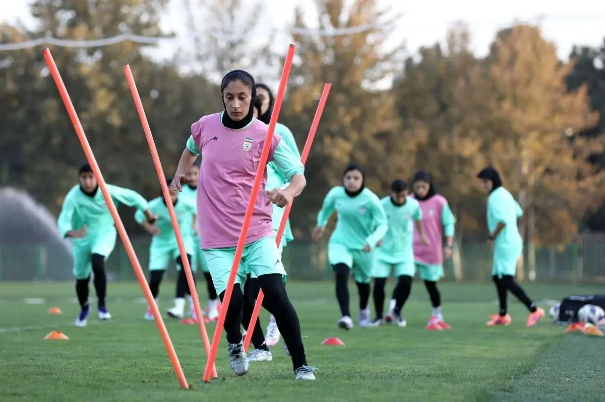 ۳۰ بازیکن به اردوی تیم ملی دعوت شدند