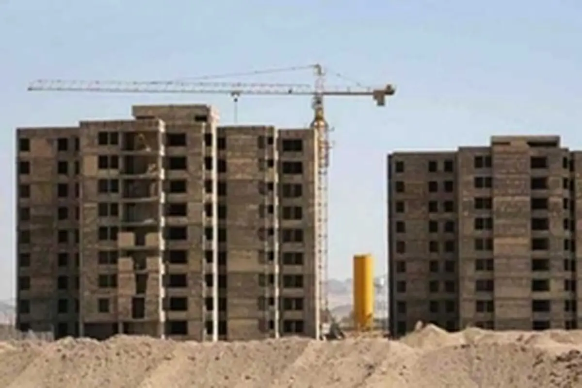 سالانه ۳۰ درصد از پروانه های ساخت در تهران لغو می شود