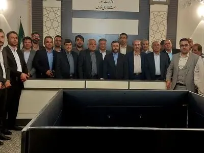  باید واقعیت جامعه و صدای همه مردم شنیده شود/ به دنبال توسعه و پیشرفت فارس هستیم