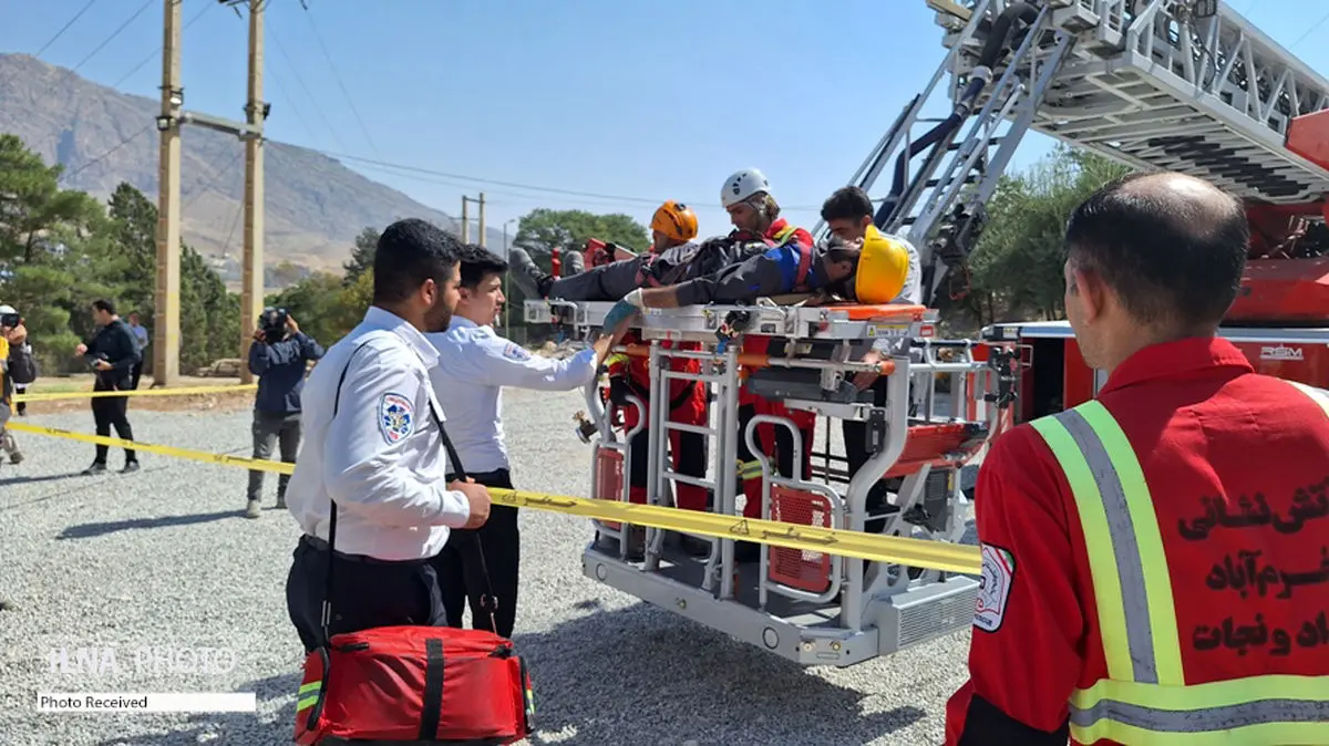 مانور سراسری روز ایمنی در لرستان برگزار شد