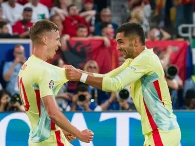 اسپانیا 1-0 آلبانی/ پیروزی اسپانیا در بازی تشریفاتی با گل تورس