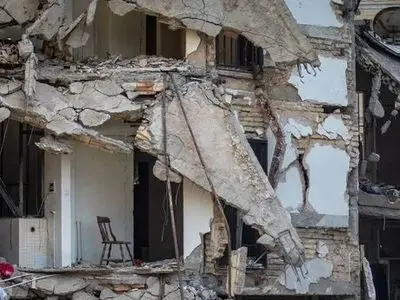 8 مجروح دستاورد حمله دشمن به یک منطقه مسکونی در شهرستان سنندج / خسارت بیش از 200 واحد مسکونی و تجاری