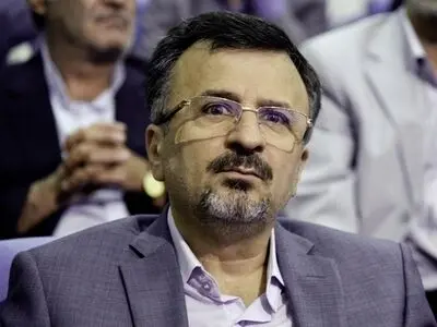 داورزنی: پرونده فریبا محمدیان در حال بررسی است / تلاش می‌کنیم تا قبل از سال جدید سرخابی‌ها را واگذار کنیم
