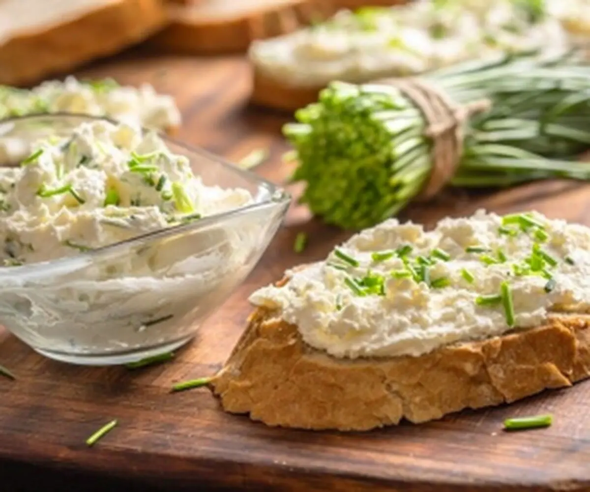 بهترین چاشنی و سس برای سالاد اولیه