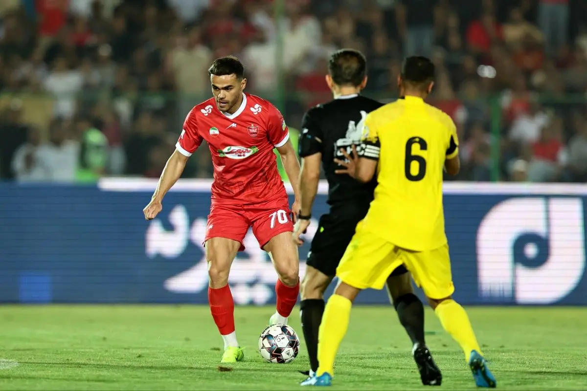 نقش کلیدی اورونوف برای فرار پرسپولیس از شکست