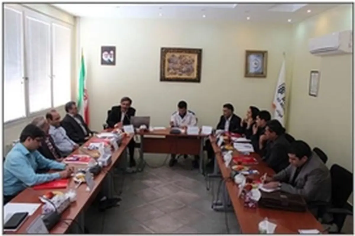 مجمع عمومی انجمن صنفی کارفرمایی تولید کنندگان فولاد و صنایع وابسته آذربایجان شرقی برگزار شد
