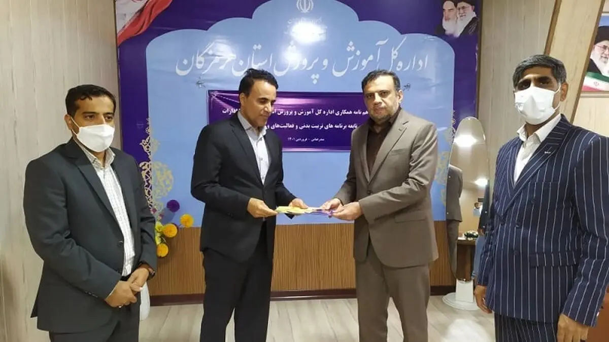 تفاهم نامه طرح مشارکتی شهید سلیمانی به ارزش ۲۰۰ میلیارد ریال با مناطق ۲۰ گانه منعقد شد
