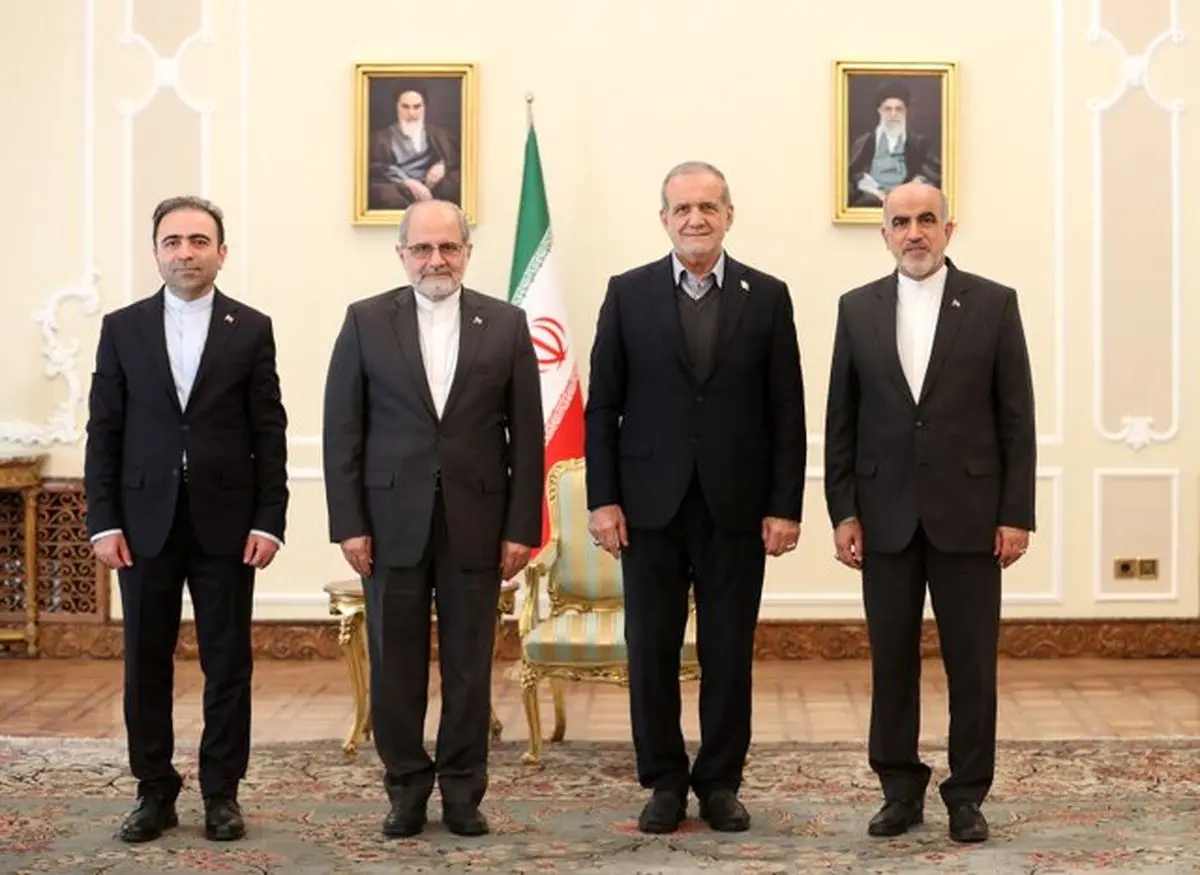 پزشکیان: خنثی‌سازی تبلیغات ضدایرانی، از مسئولیت‌های مهم سفرا است