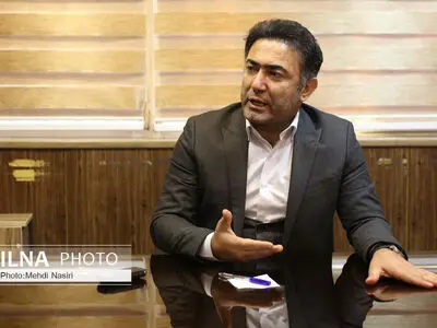 دستمزد ناعادلانه و قرارداد‌های موقت انگیزه کار را پایین می‌آورند/ رواج فساد و اختلاس نیروی کار را مایوس می‌کند