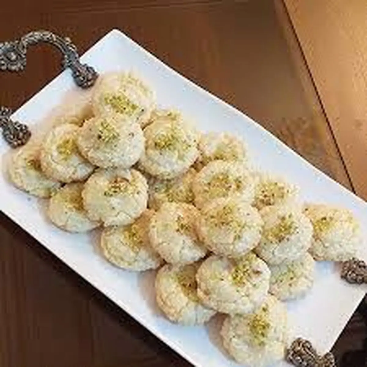 سه سوته ترین شیرینی نارگیلی + فیلم