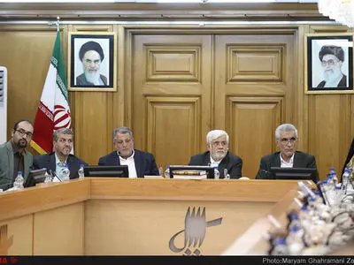 جلسه مجمع امید تهران
