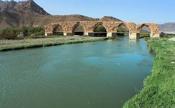 در پی بارش شدید باران آسیبی به ابنیه تاریخی لرستان وارد نشده است