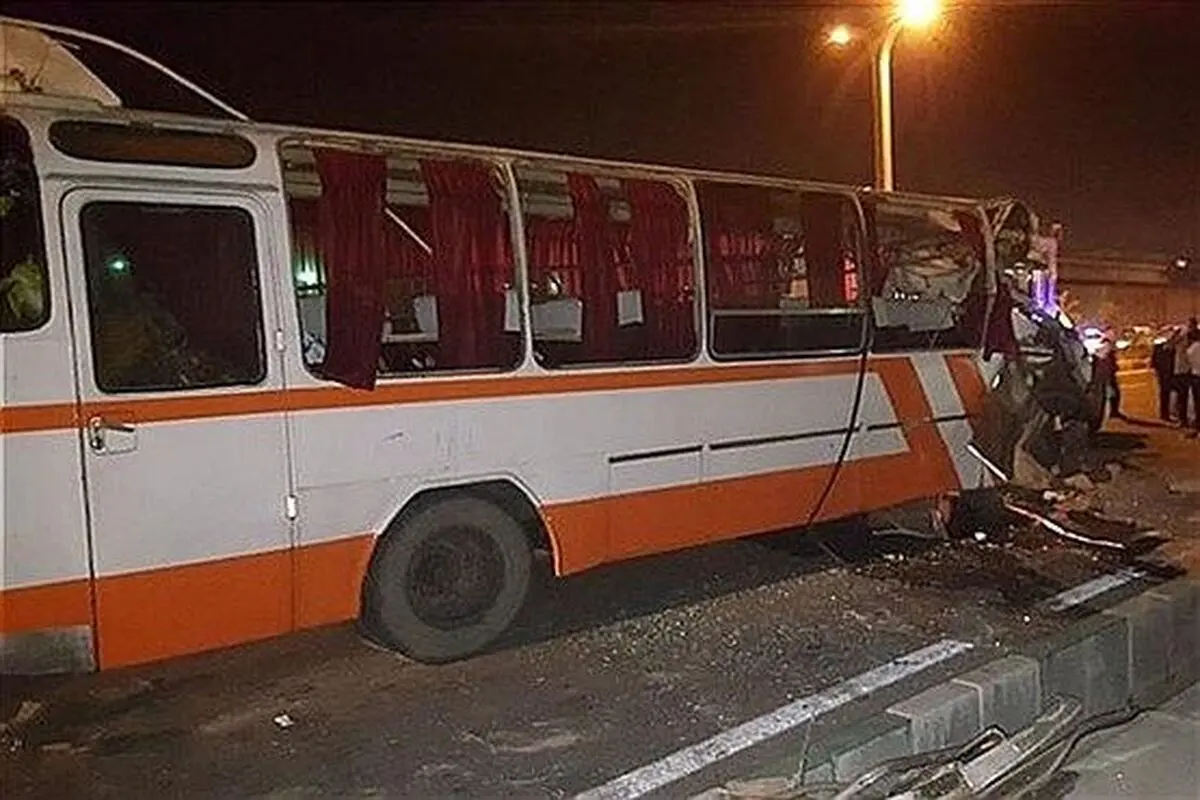 مصدومیت ۱۹کارگر شهر صنعتی کاوه در اثر تصادف 
