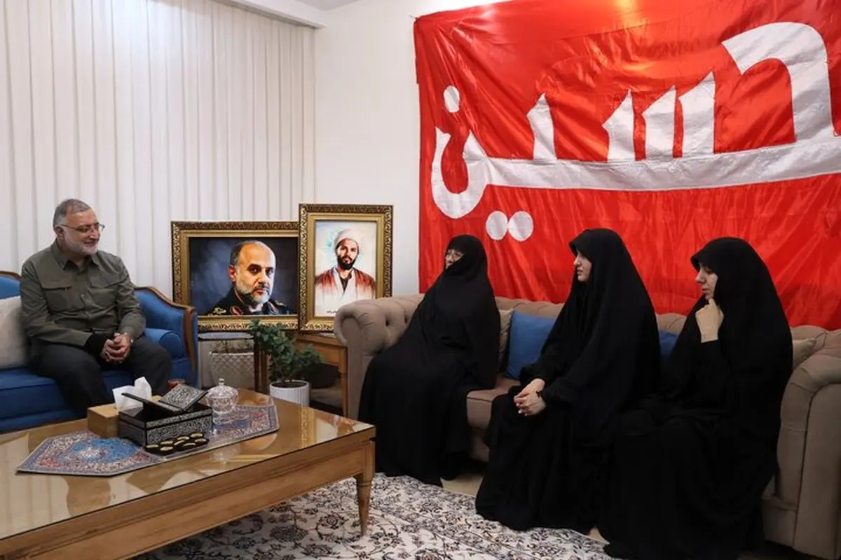 دیدار شهردار تهران با خانواده سرداران شهید «رشید» و «ربانی»