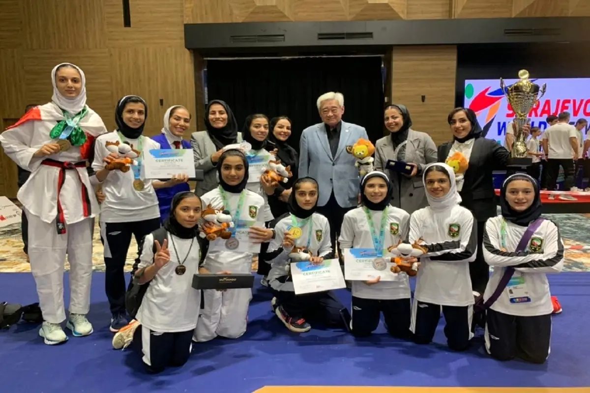 تیم ملی تکواندوی نونهالان دختر با هدایت مربی قزوینی قهرمان جهان شد