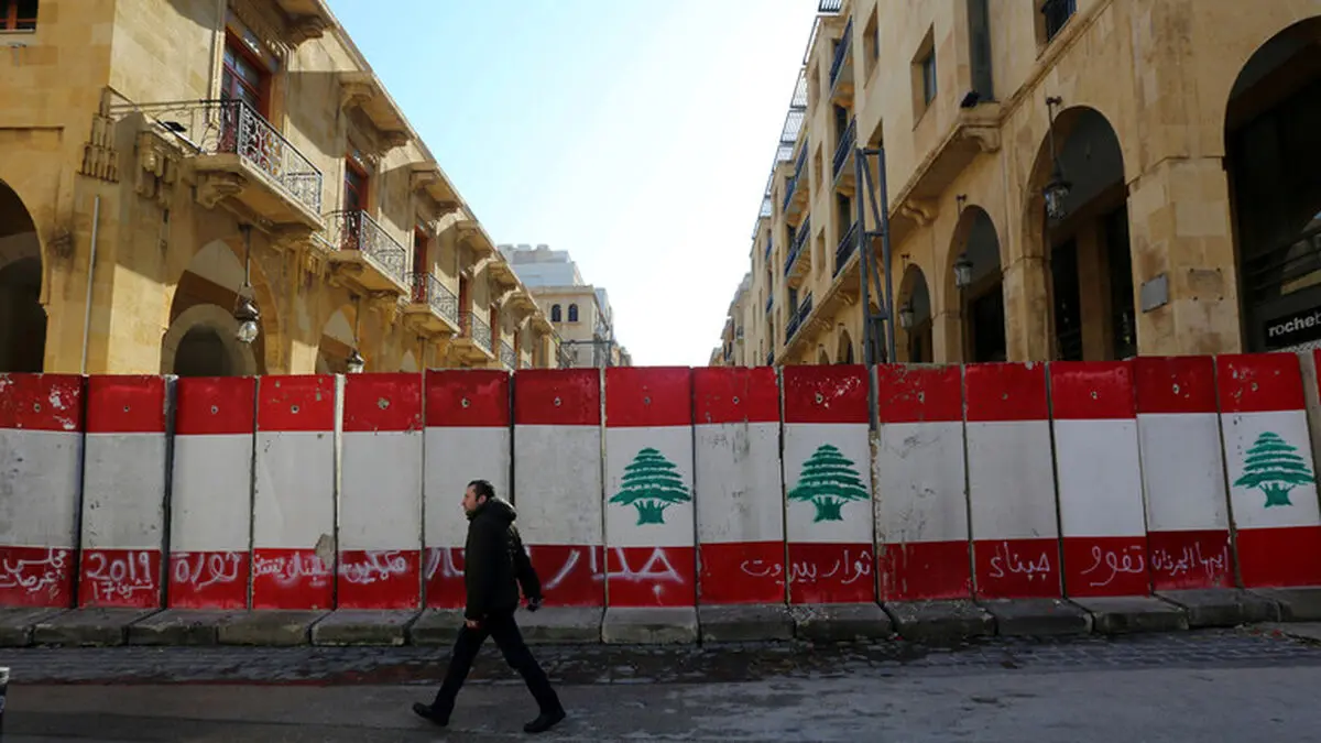 تقابل ارتش لبنان و معترضان در اطراف پارلمان در مرکز بیروت