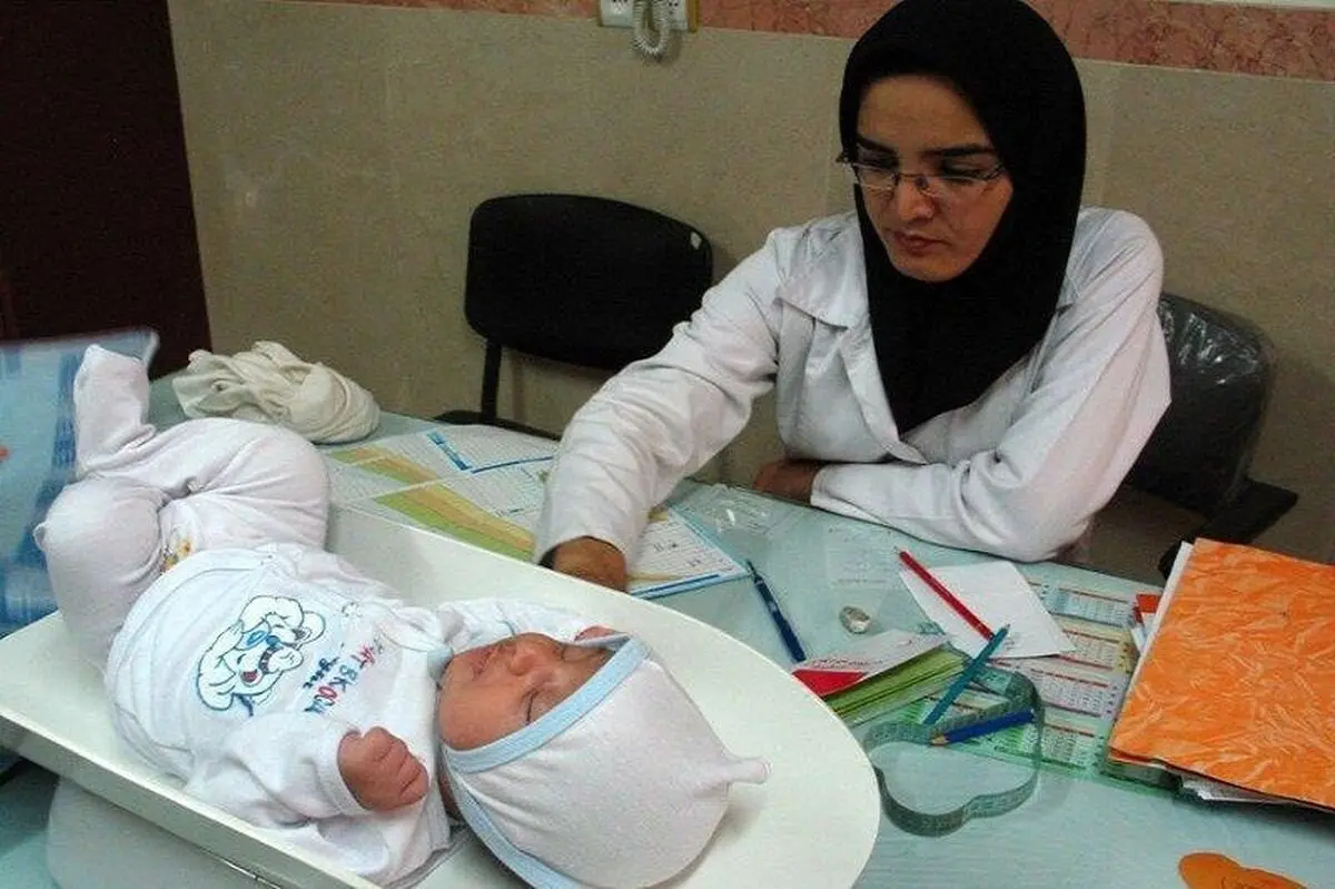 واکسیناسیون تکمیلی سرخک و سرخجه برای بیش از ۲۵۰ هزار کودک در خوزستان


