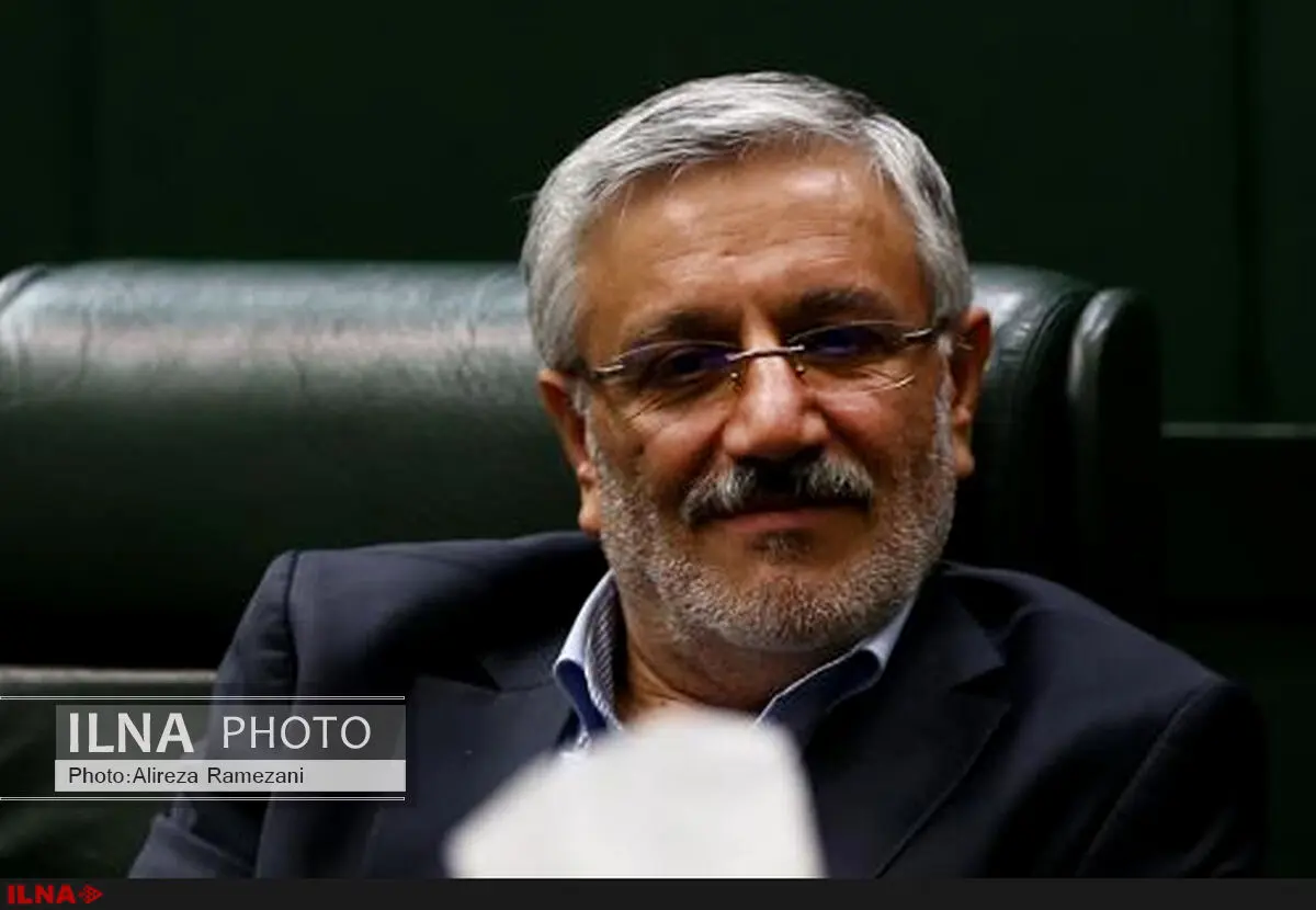 حواشی نشست اخیر کمیسیون ماده ۱۰ احزاب/ جز مراجع سه‌گانه از نهاد دیگری استعلام نمی‌گیریم