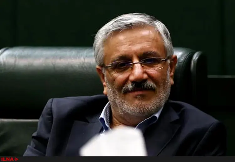 عزم برخی بر این است که درخواست تحقیق و تفحص از شهرداری تهران به صحن مجلس نیاید