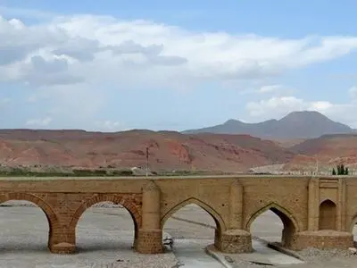 کاهش ۷۰ درصدی جریان رودخانه آجی‌چای آذربایجان‌شرقی
