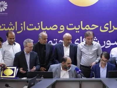 امضای چهار تفاهم‌نامه همکاری در سفر وزیر تعاون؛ گامی برای توسعه اشتغال و تقویت ظرفیت‌های بومی استان بوشهر