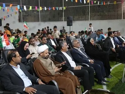 زمین ورزشی محله آیت‌الله غفاری بندرعباس نونوار شد؛ گامی تازه برای نشاط محله‌ای +فیلم