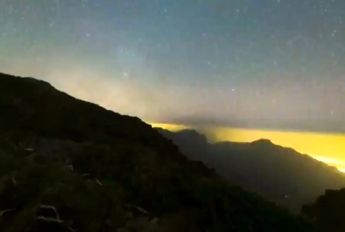 نمای خیره‌ کننده از چرخش زمین در هشت ساعت + فیلم