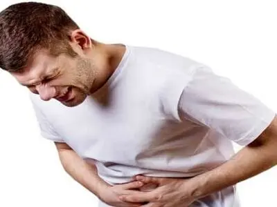 راهکارهای خانگی برای کاهش رفلاکس معده 