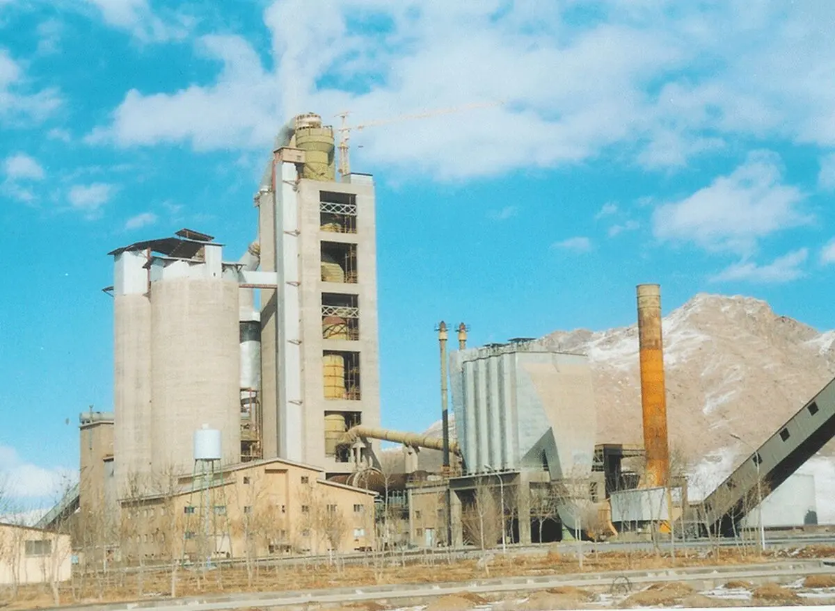 تحقیق و تفحص از سیمان کردستان رای نیاورد
