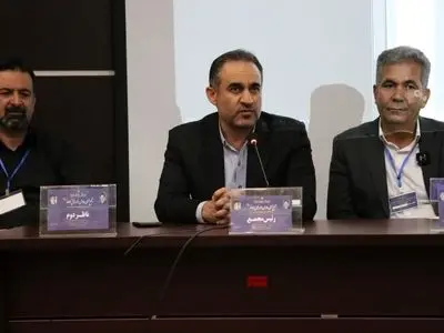 برنهاد: تعامل هیأت‌مدیره جدید با شرکت شهرک‌های صنعتی فارس، زمینه‌ساز تحول در خدمت‌رسانی به بزرگ‌ترین شهرک صنعتی استان/ اجرای ۲۵ پروژه زیرساختی در یک سال اخیر 