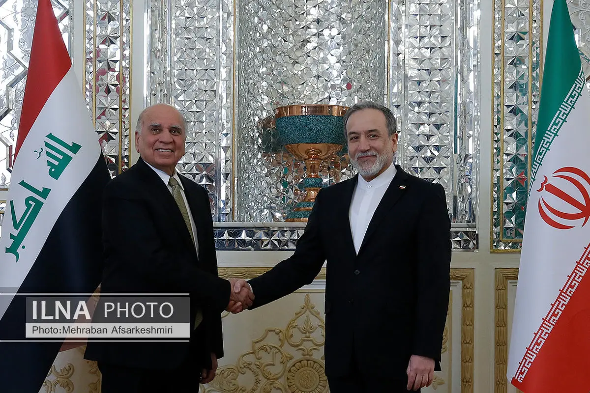 وزیر الخارجیه الایراني یستقبل نظیره العراقي
