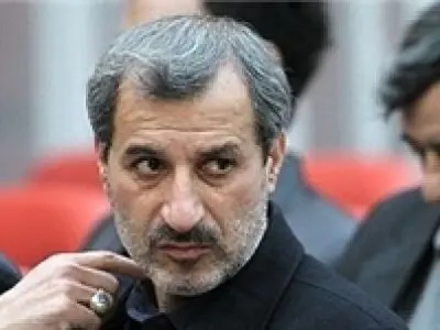 مایلی کهن:فرهاد مجیدی دیگر با شاه هم فالوده نمی‌خورد!/ نامزدهای انتخاباتی طوری مناظره می‌کنند انگار ما مقصریم