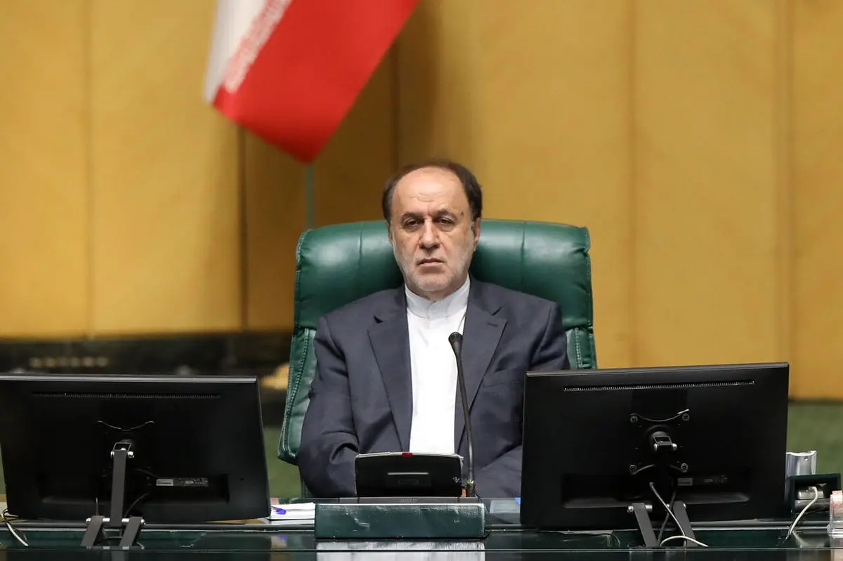 ملت ایران بر آرمان‌های امام پایبند و جلوی زیادی‌خواهی‌ها می‌ایستند