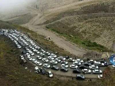 در‌باره ریختن گازوئیل‌ در جاده چالوس نظری ندارم / تردد در البرز 3 برابر متوسط تردد کشوری 