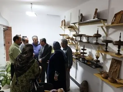 بازارچه دائمی صنایع‌دستی عقیق در سنندج افتتاح شد