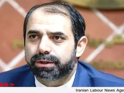 محمدزاده: بازیکنان بخشی از متخلفان کارت‌های جعلی‌اند / ارگان‌های متخلف پاسخگو باشند