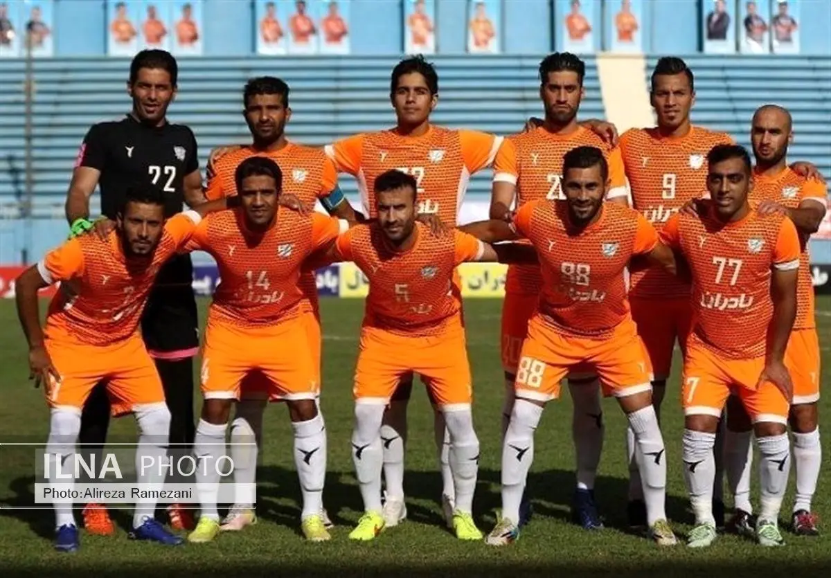 صعود بادران با برتری مقابل پاراگ