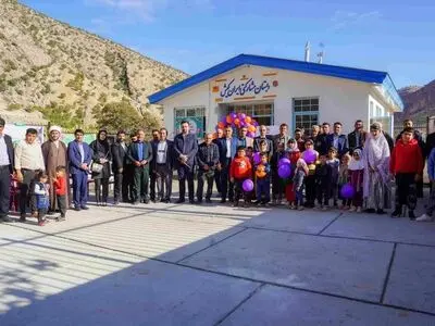 افتتاح دبستان مشارکتی ایران‌کیش