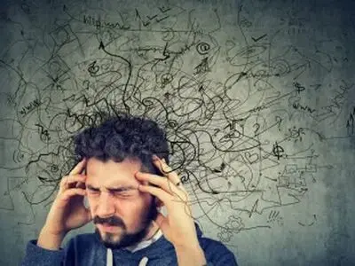 چطور به هیچ چیز فکر نکنم؟
