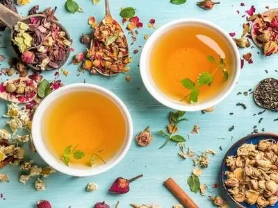 آیا انواع خاصی از چای به خواب بهتر کمک می کنند؟ 