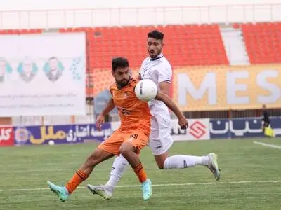 فتح‌آبادی: مس باید صبور باشد/ کمبود بازیکن داریم