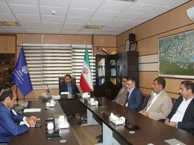 نشست بررسی مشکلات و پیشنهادات تعاونی های لنجداران آبادان