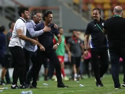 بعد از 9 سال و با فرهاد مجیدی؛ استقلال تهران قهرمان لیگ بیست و یکم شد