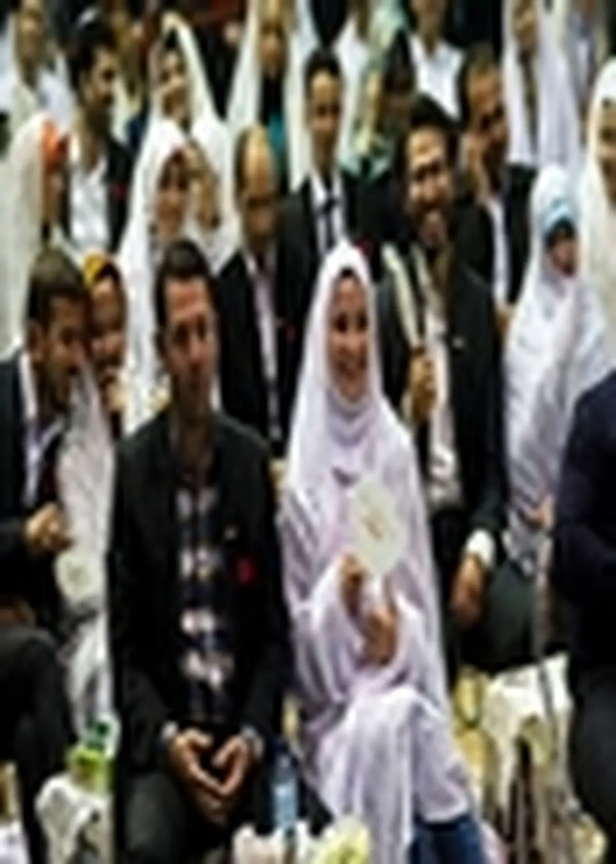 جشن ازدواج ۱۰۰ زوج هیئت و کانون خادم الرضا(ع) قم برگزار شد